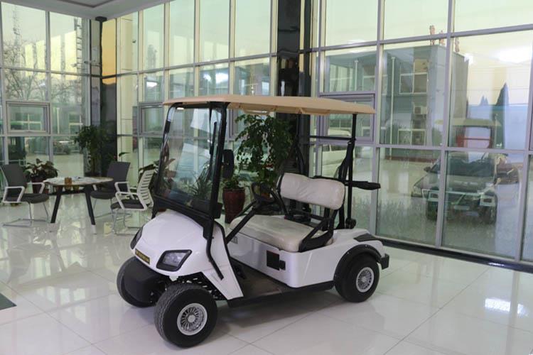 電動(dòng)車沒有任何廢氣排放，易于清潔保養(yǎng)，保持車輛美觀。零排放，低噪音的清潔型環(huán)保車