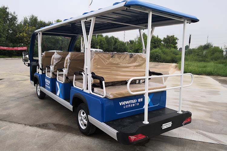 由于采用前置前驅(qū)的發(fā)動(dòng)機(jī)設(shè)置，可避免發(fā)動(dòng)機(jī)過熱，且車上所有乘客座椅都在前輪與后輪之間安全的區(qū)域