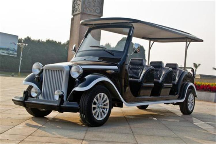 電動老爺車電動機(jī)和發(fā)動機(jī)可以通過設(shè)于駕駛室內(nèi)的總控制器控制