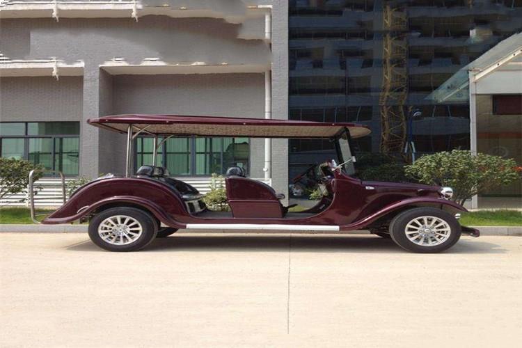 電池的用量可以通過(guò)電壓表盤(pán)來(lái)顯示，當(dāng)指針從“H”降到“L”附近時(shí)，就意味著我們要為電動(dòng)老爺車(chē)充電了