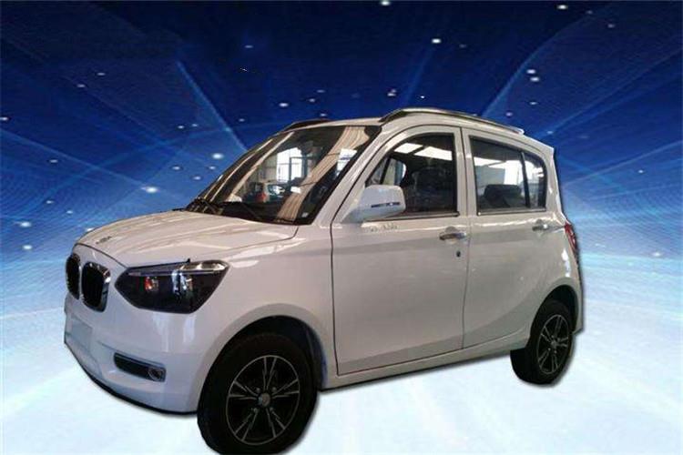 新能源電動車電液剎車系統(tǒng)由帶剎車行程傳感器的剎車踏板、踏板觸感模擬器、串聯(lián)電機(jī)剎車從缸Tandem Motor Cylinder和電控單元組成