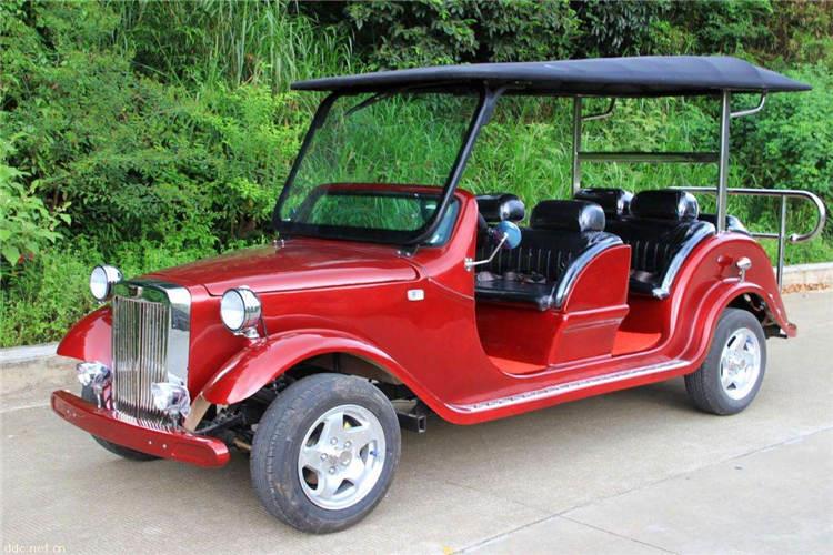 在夏天使用山東電動(dòng)老爺車，我們需要關(guān)注蓄電池的安全問題，如有異常我們需要停止車輛繼續(xù)使用，并及時(shí)找專業(yè)人進(jìn)行檢修