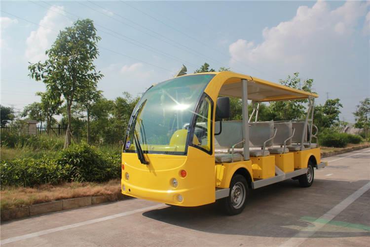 山東電動觀光車表面常常會出現(xiàn)漆面氧化、污垢、龜裂、褪色、劃痕等“皮膚病”癥狀